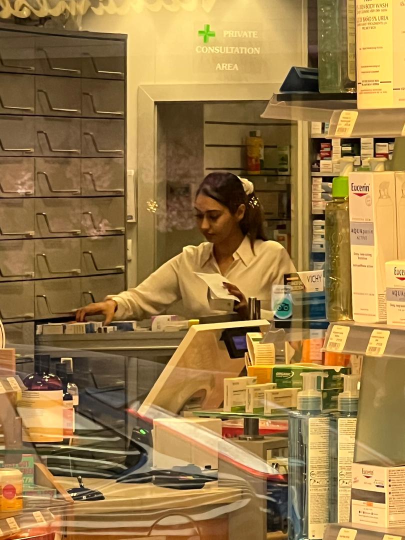 Dr. Mona Akbari Oshyani, Superintendent Pharmacist